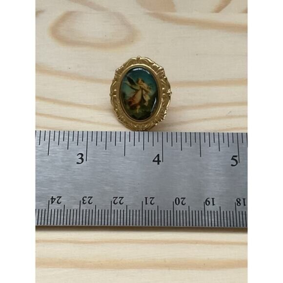 Vintage Gold-Tone Angel Lapel Pin Brooch With Detailed Frame - Picture 2 of 5